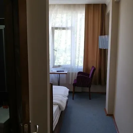 Ikon Aparthotel